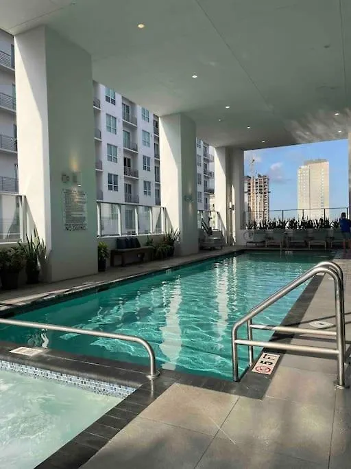 Boutique In Dt Perfect For Couples/fam Apartment Miami