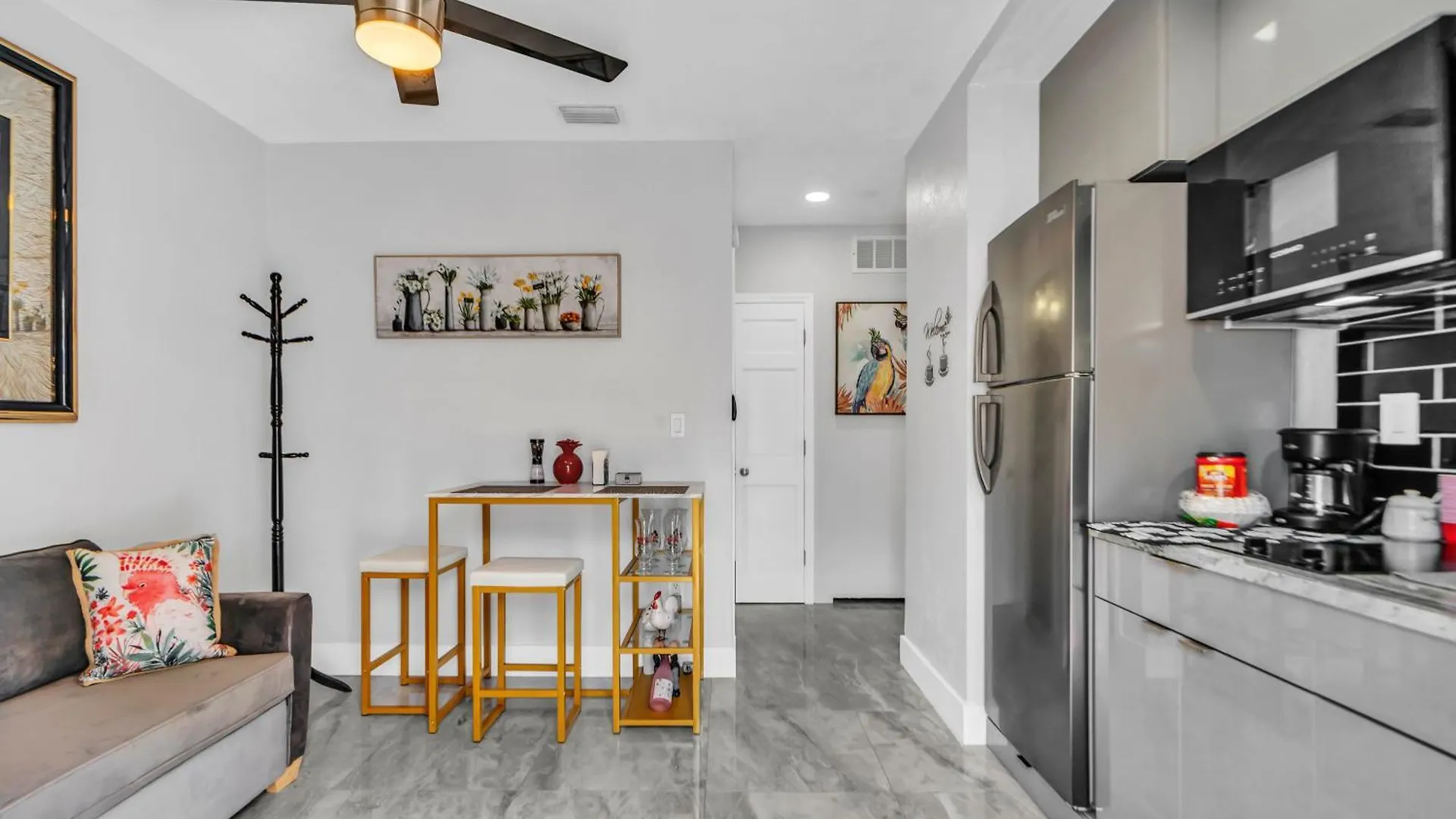 Little Gables Studio-your Escape-10min Airport Apartment Miami