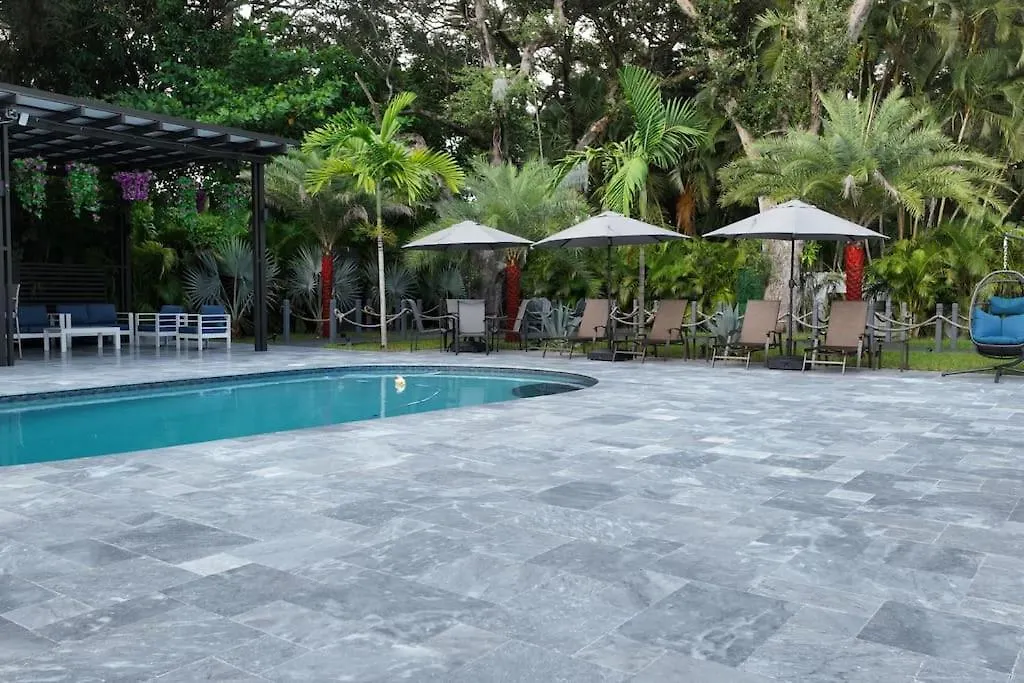 With Outdoor Sauna, Outdoor Bar And Pergola With Games * 마이애미