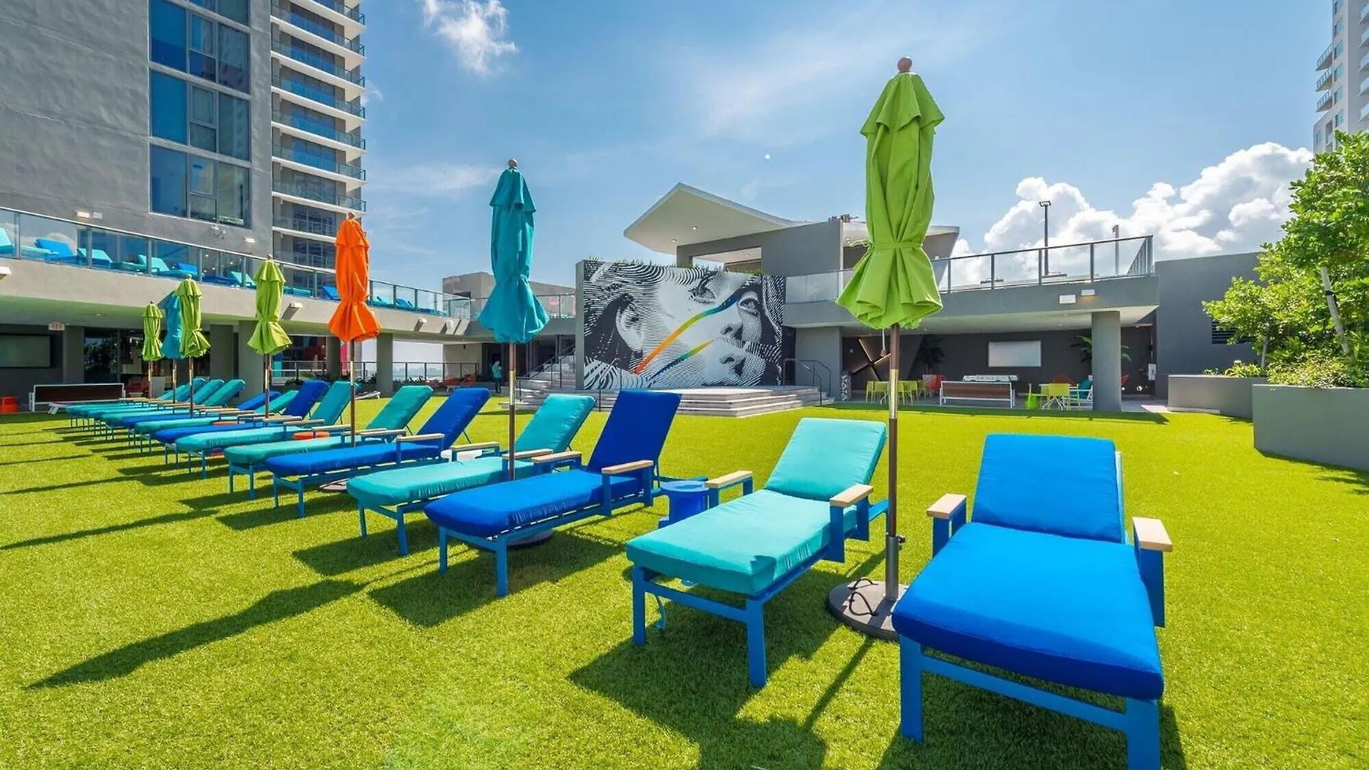 Apartment Stylish Bayfront Park High-rise 2-king Bed, 2 Bath *