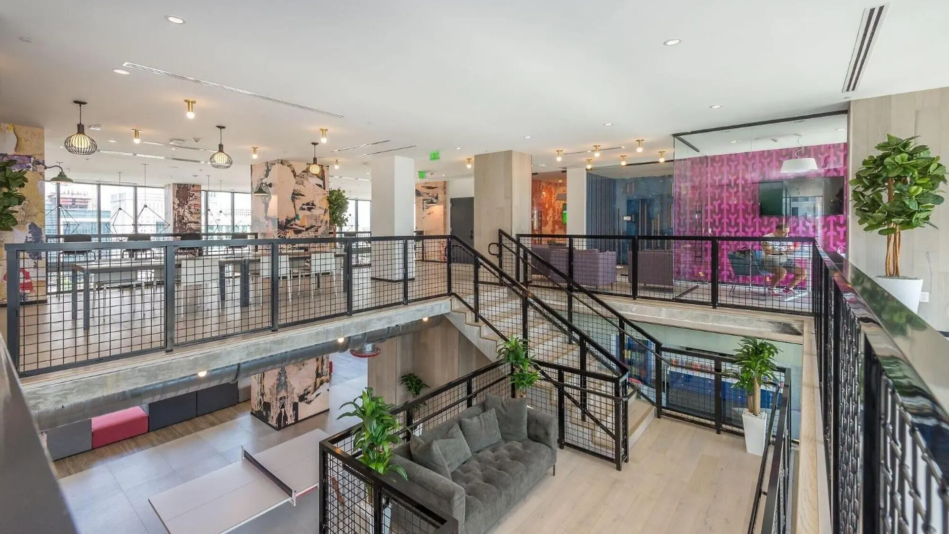 Stylish Bayfront Park High-rise 2-king Bed, 2 Bath Apartment