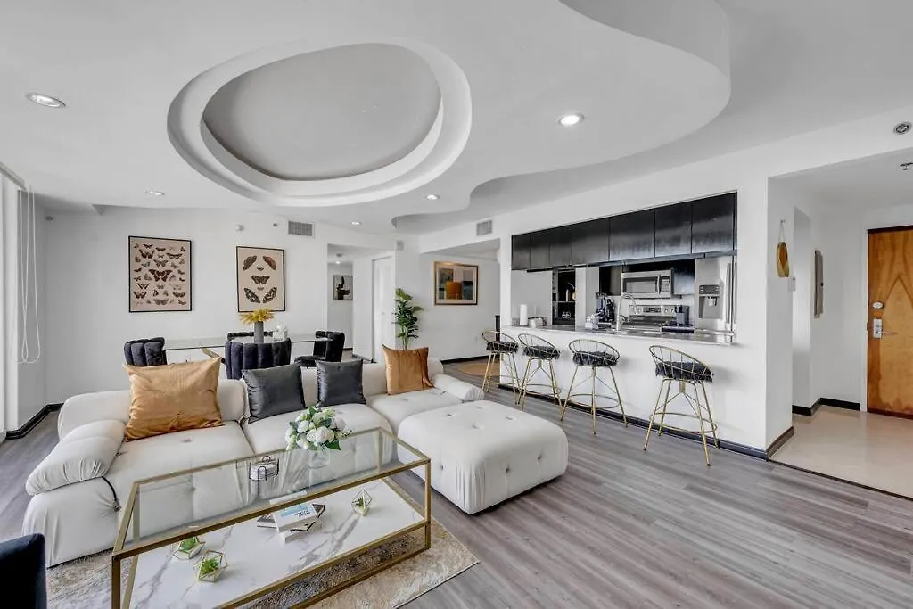 Apartment New Stunning 2br Brickell Condo-free Parking Miami