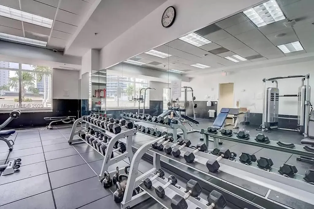New Stunning 2br Brickell Condo-free Parking * Miami