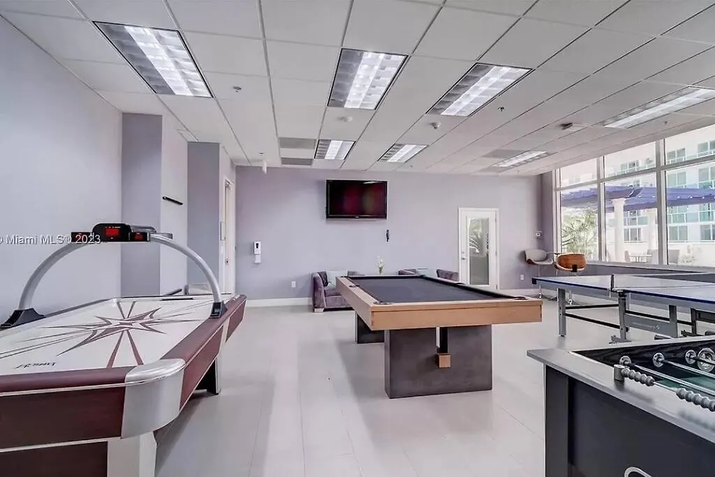 Apartment New Stunning 2br Brickell Condo-free Parking