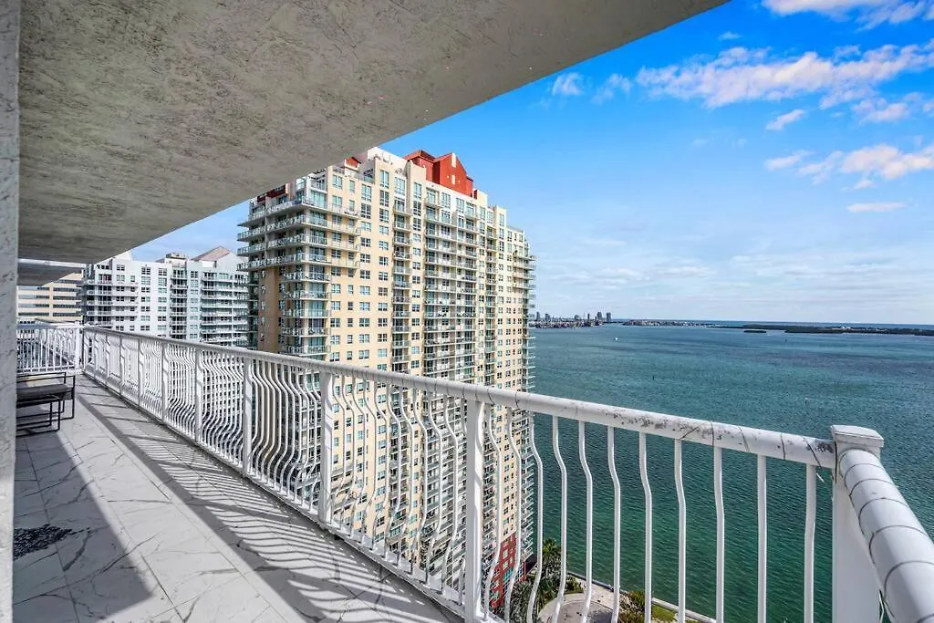 New Stunning 2br Brickell Condo-free Parking 公寓 迈阿密