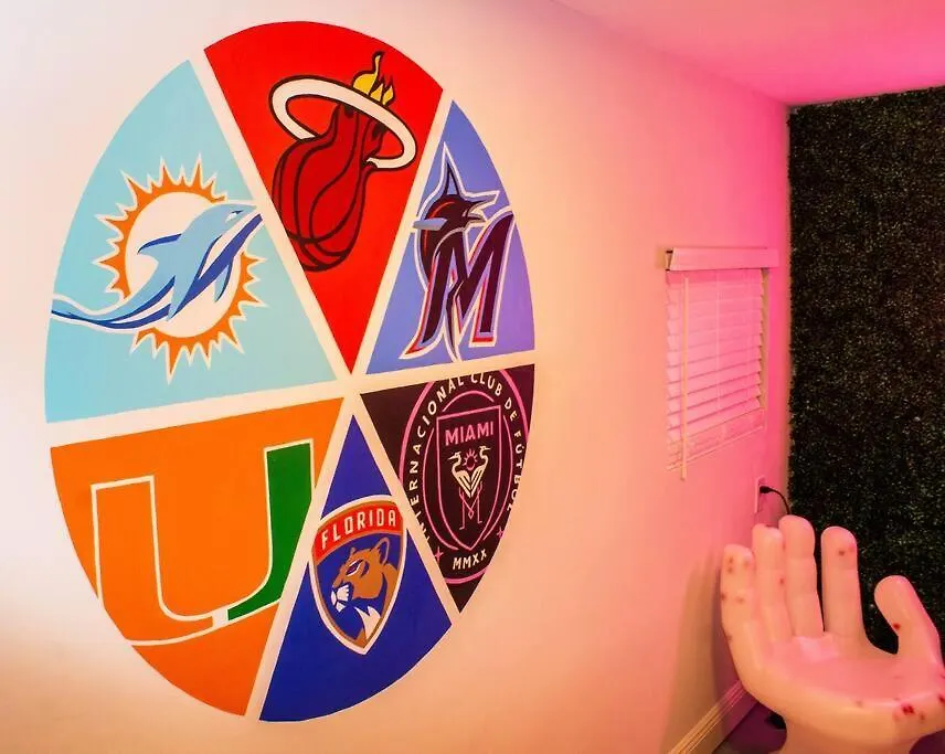 Feriehus Unique Art Escape W/ Hottub, Arcade & Murals Miami