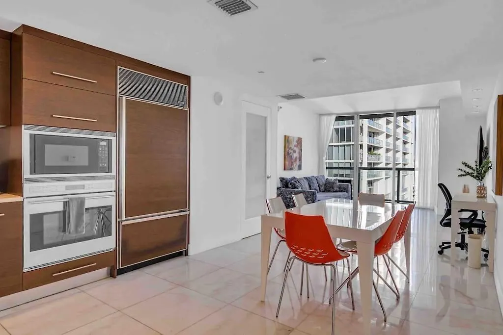 43rd Floor Icon Brickell Ocean &pool View Free Apartment Miami