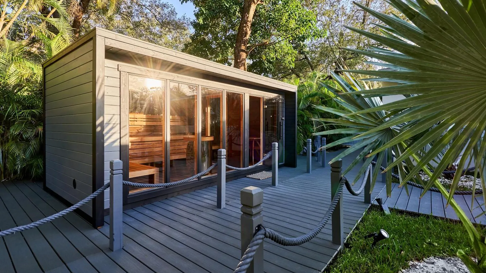 With Outdoor Sauna, Outdoor Bar And Pergola With Games Villa *