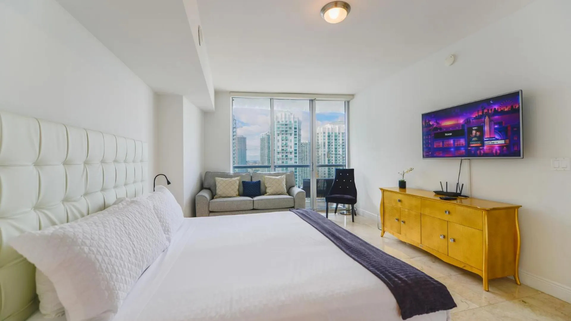 Marvelous In Brickell Apartment *