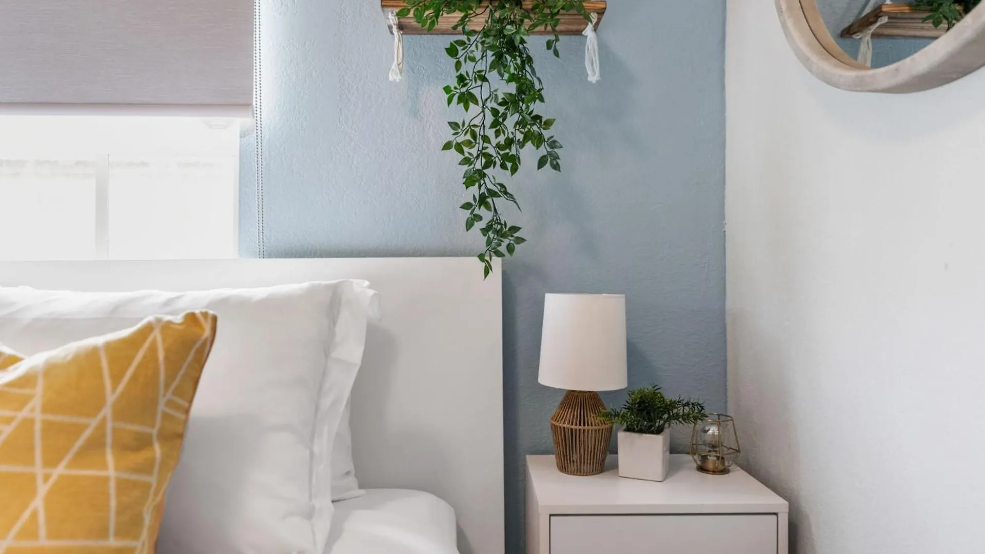 Apartmán Cozy 2 Bedroom W/gated Parking, Patio & W/d *