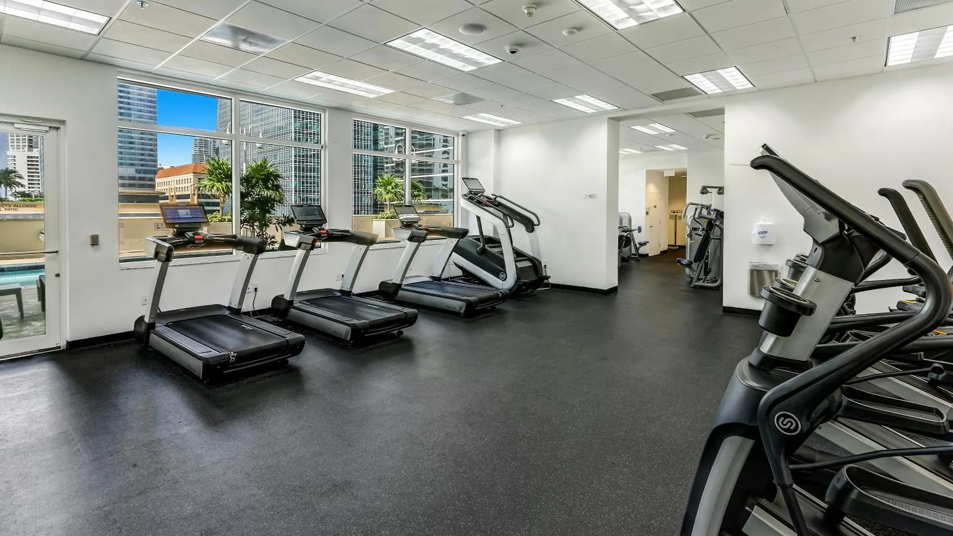 Apartment Beautiful In Brickell