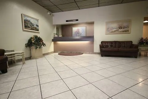Hotel Leamington - Downtown / Port Of 2*