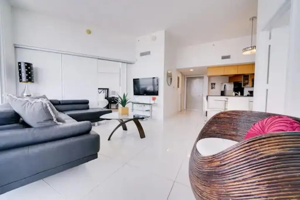 56floor 2bd 2ba Penthouse 28 Day Minimum Million Dollar View Apartment
