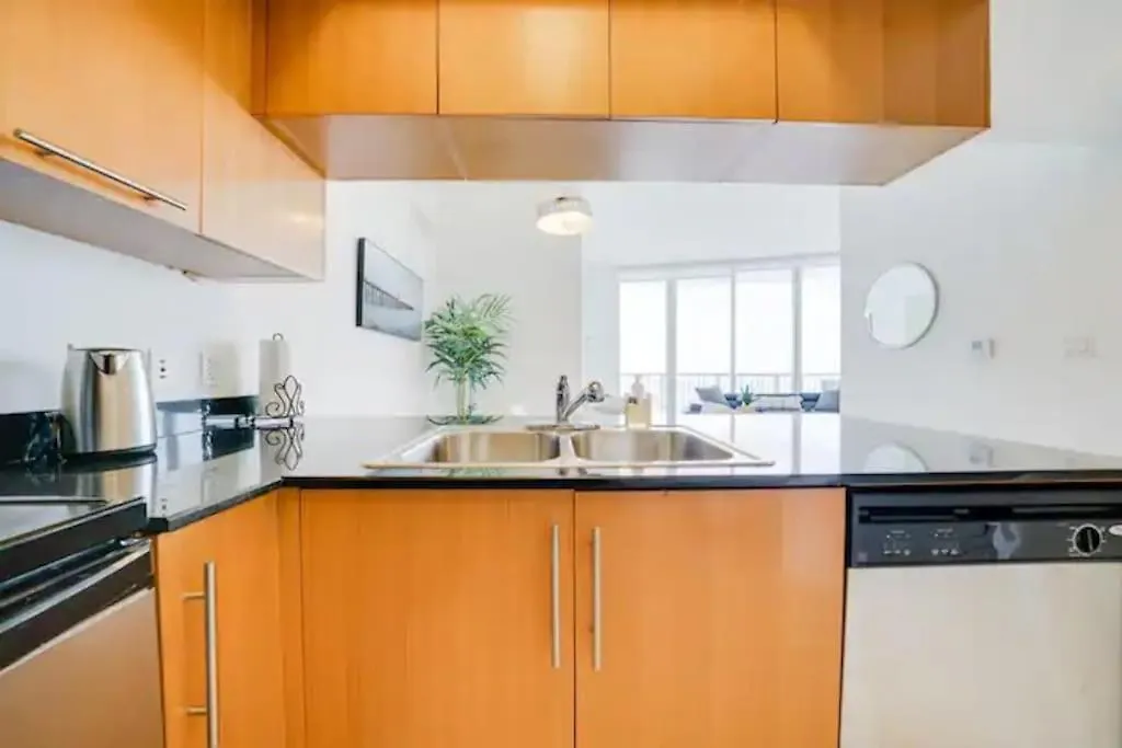 Apartment 56floor 2bd 2ba Penthouse 28 Day Minimum Million Dollar View *
