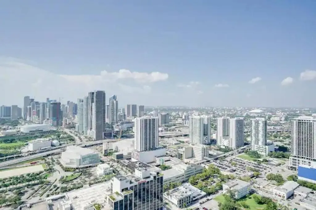 56f 2bdr Penthouse Mil$viewbiscanebaycty Freepking Miami
