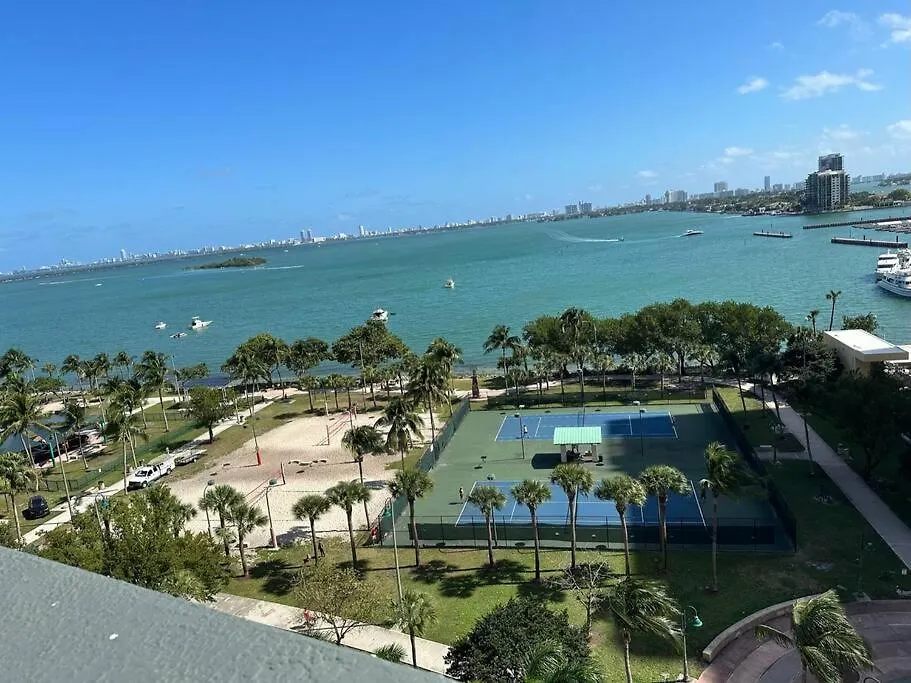 Apartment 56f 2bdr Penthouse Mil$viewbiscanebaycty Freepking Miami
