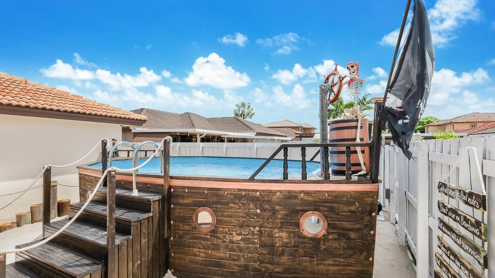 Pirate's Ship Heated Pool 16 Guest Super Mario Theme Villa *
