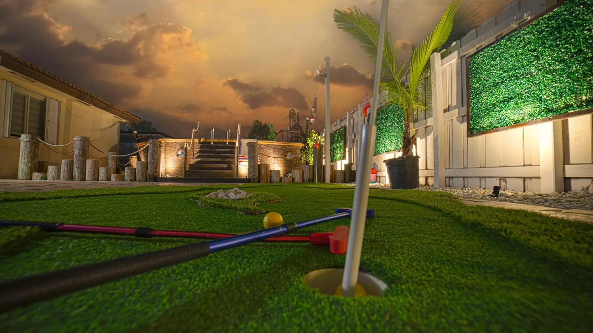 Pirate's Ship Heated Pool 16 Guest Super Mario Theme Villa Miami