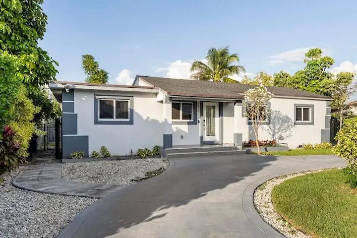 Cozy Pet-friendly & With Free Parking