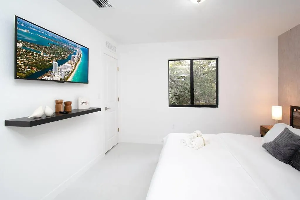 Star Home-wynwood/airport/miami Vila *