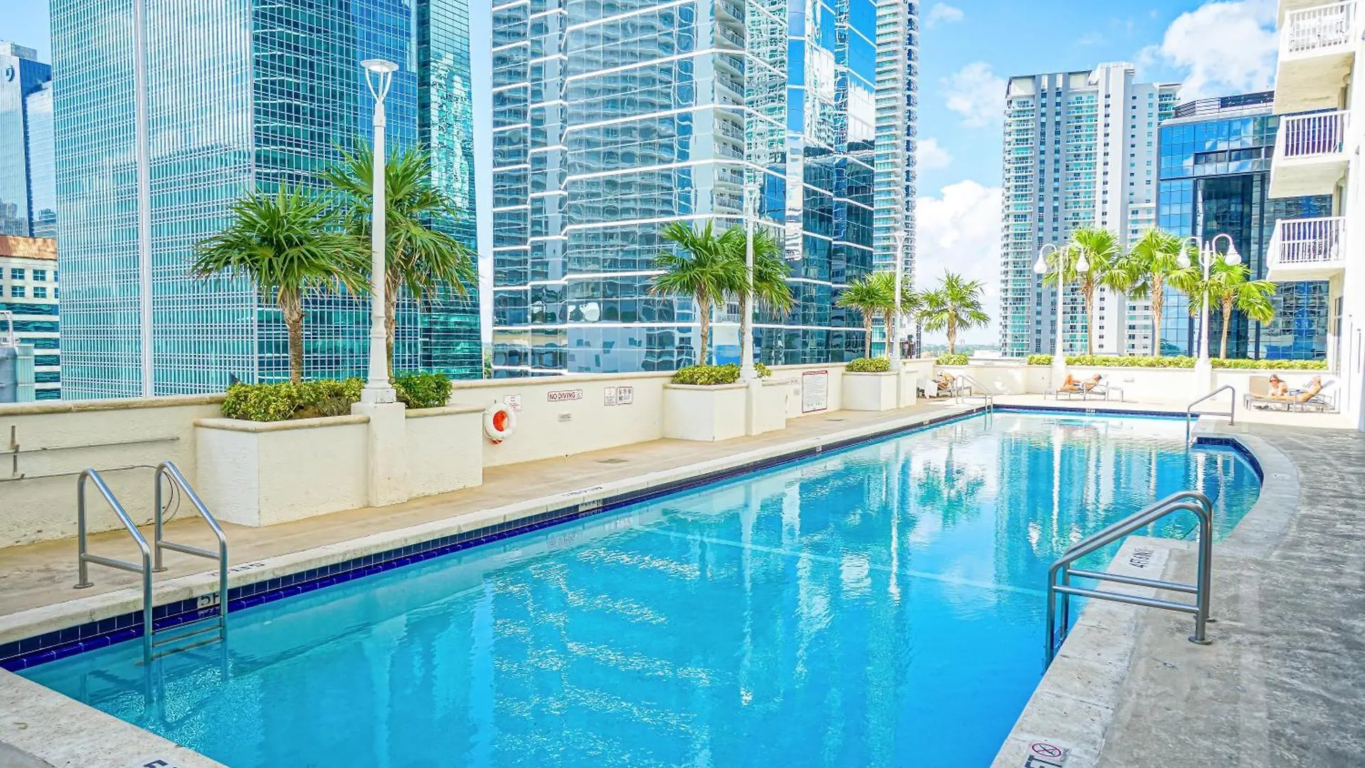 Zeus' Sanctuary Ocean View In Brickell *