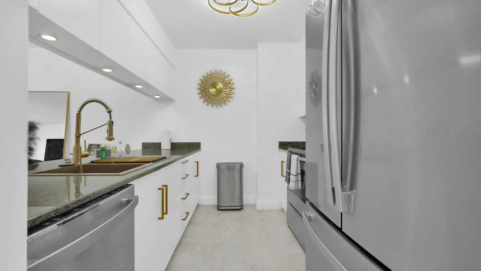 Zeus' Sanctuary Ocean View In Brickell Holiday home Miami