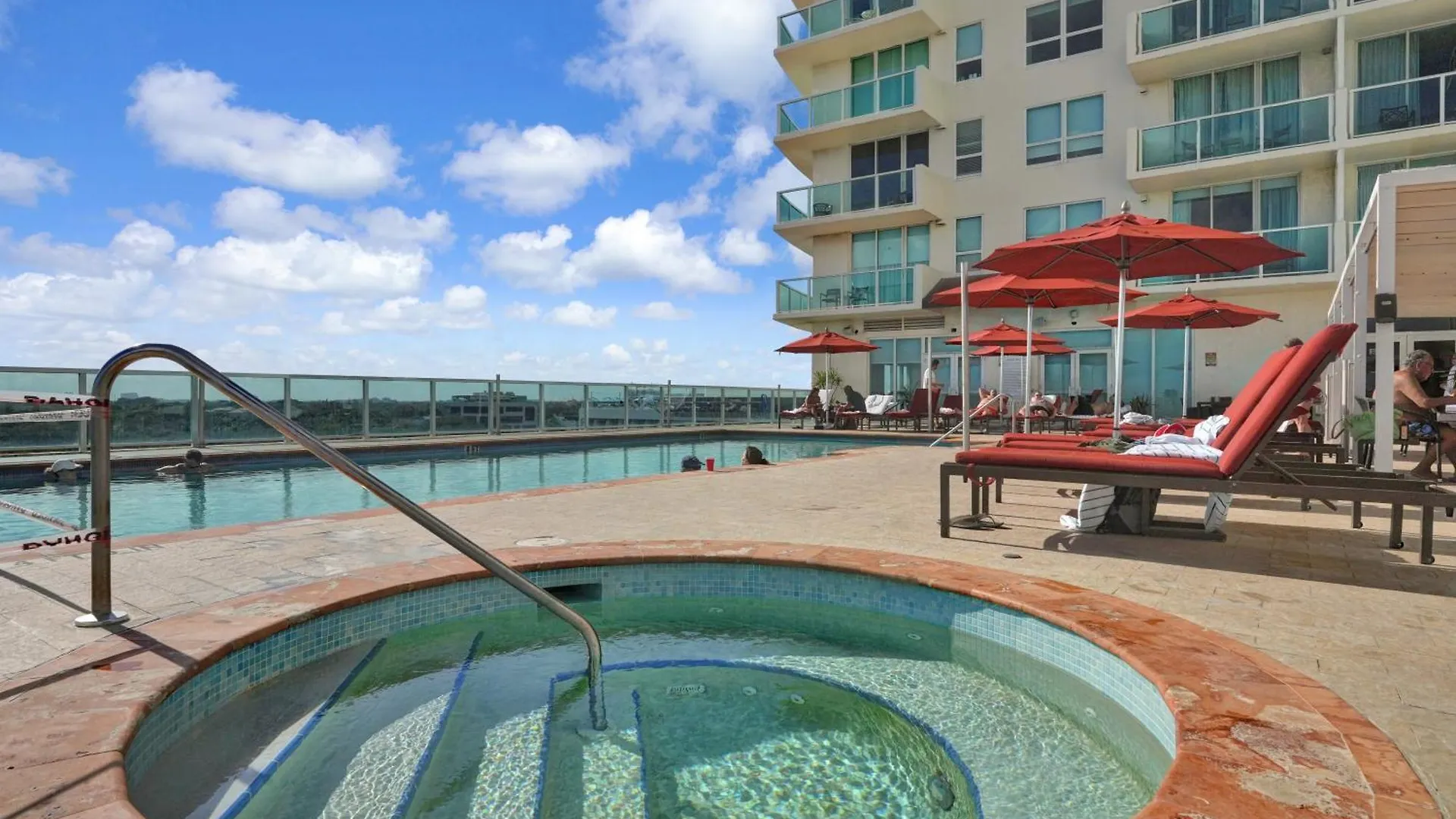 Beautiful Blue & Gold With Ocean View Holiday home Miami