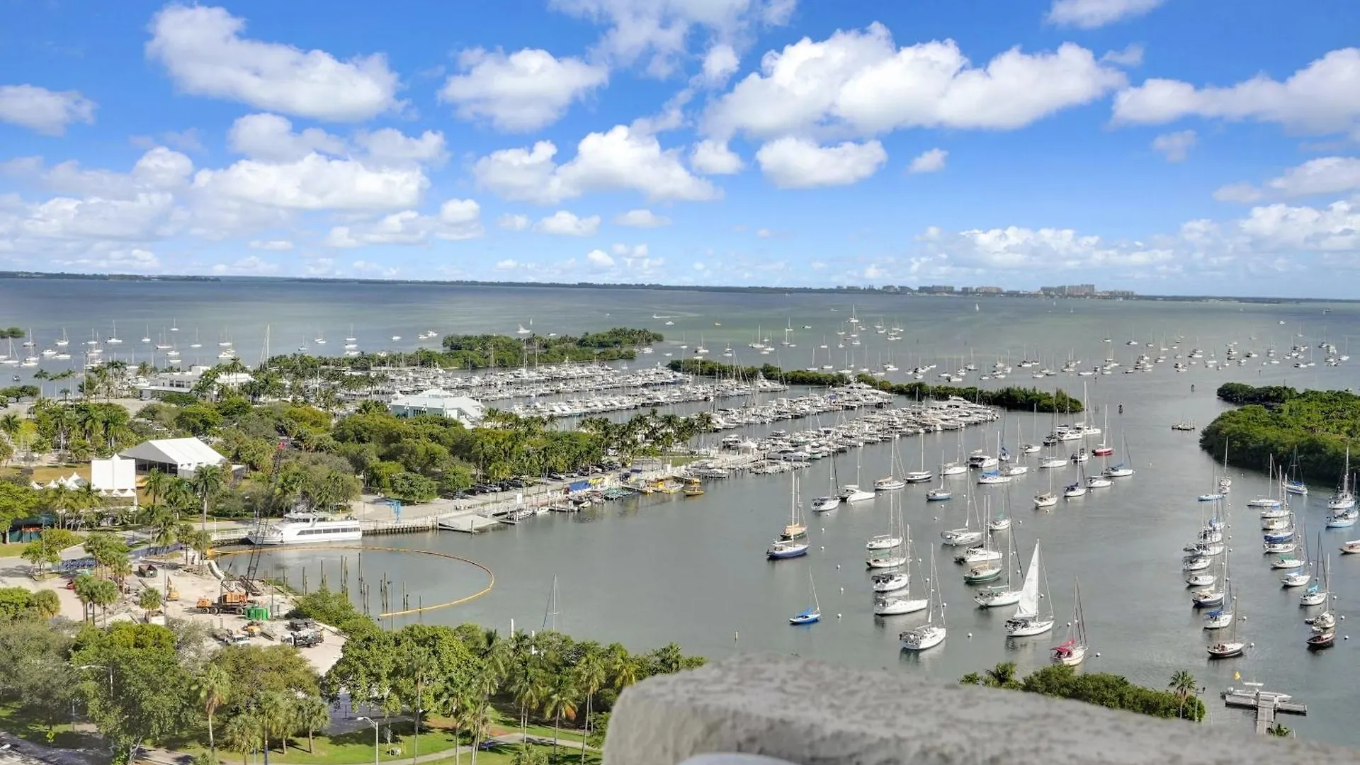 Beautiful Blue & Gold With Ocean View Holiday home Miami