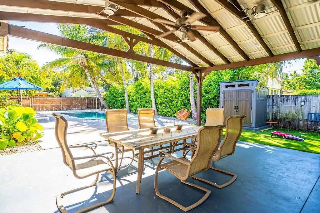 3 Bedrooms With Pool And Summer Kitchen Villa *