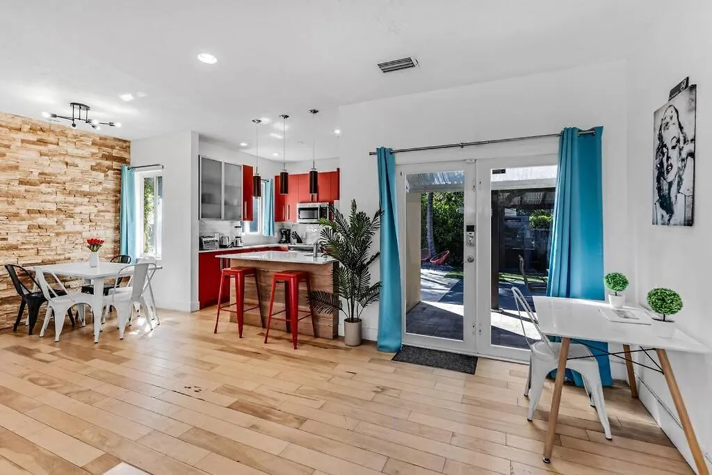 Villa 3 Bedrooms With Pool And Summer Kitchen