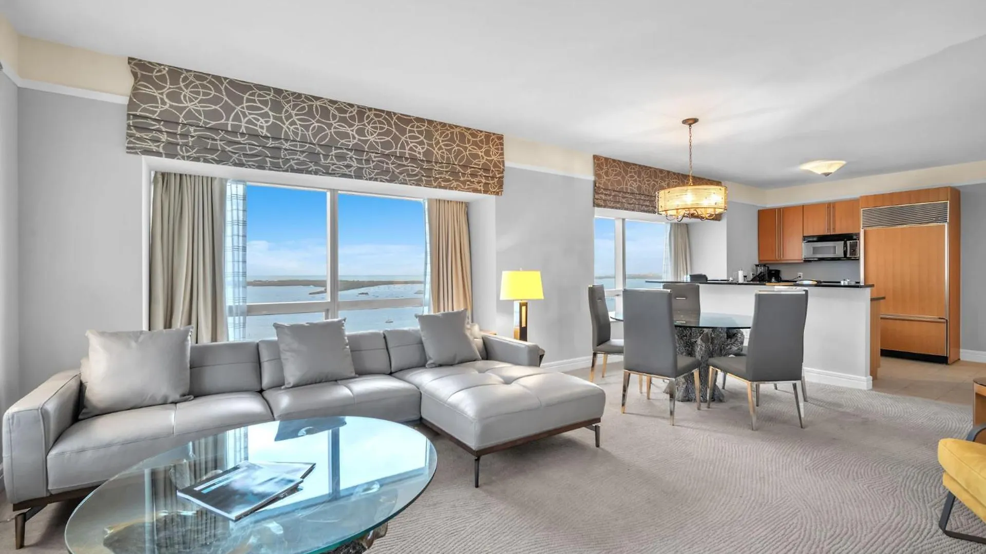 2 Bedroom Or King Studio Suites Four Seasons Hotel Miami Free Wi-Fi & Free Parking Miami