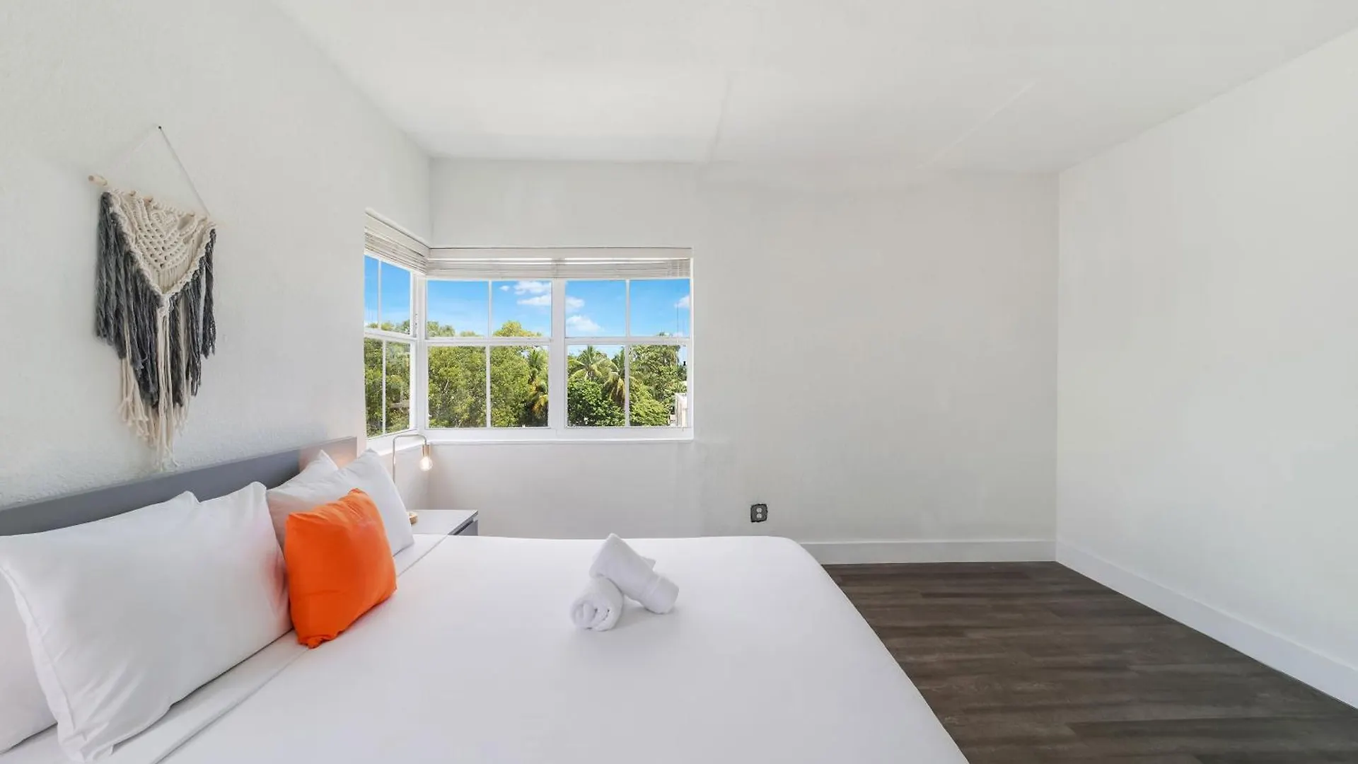 Aparthotel Treehouse 3*