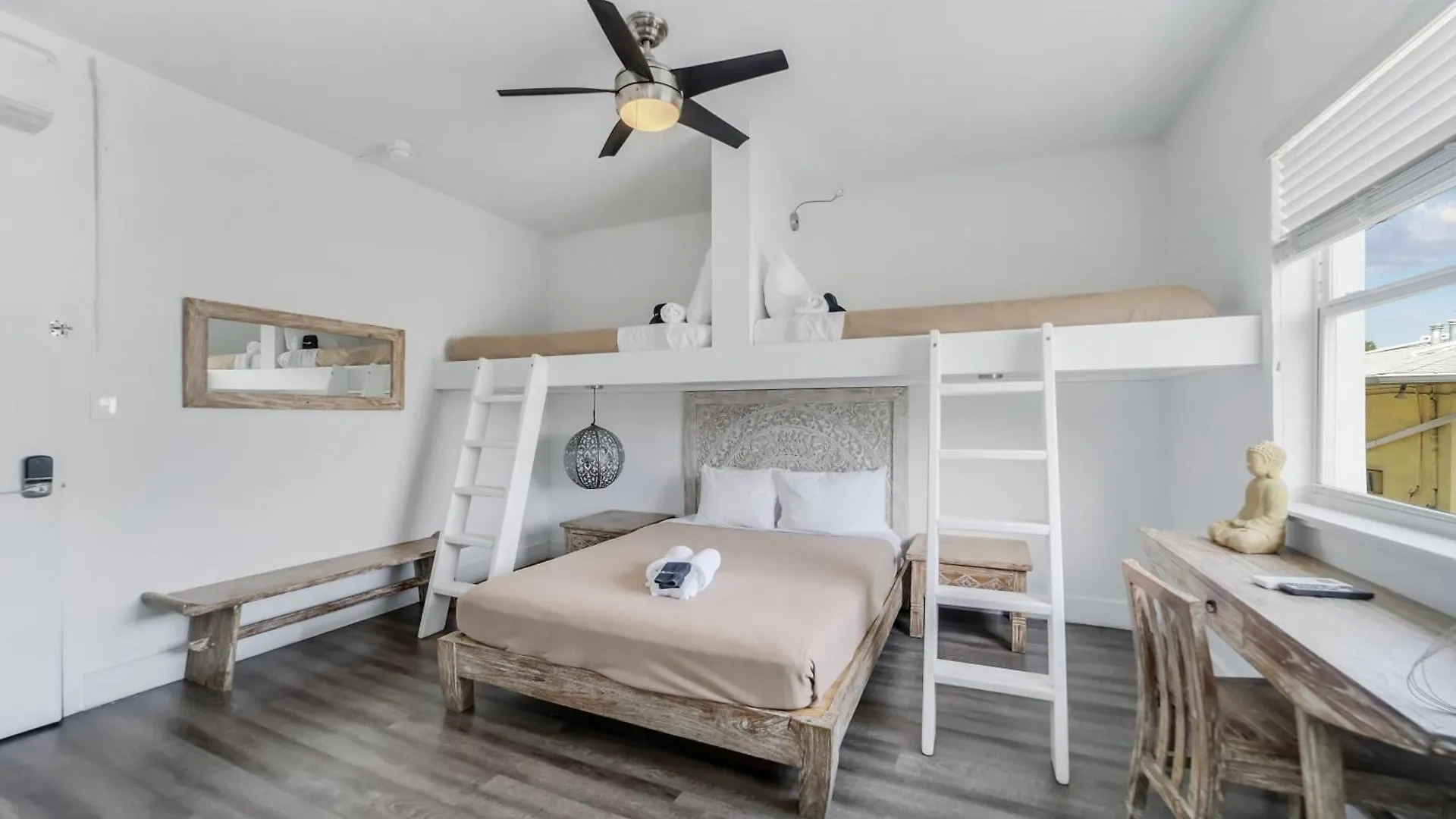 Aparthotel Treehouse