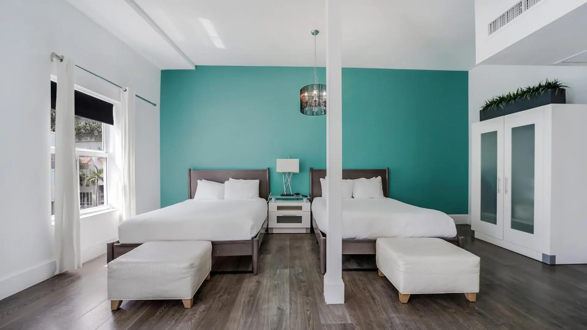 Ithaca Aparthotel