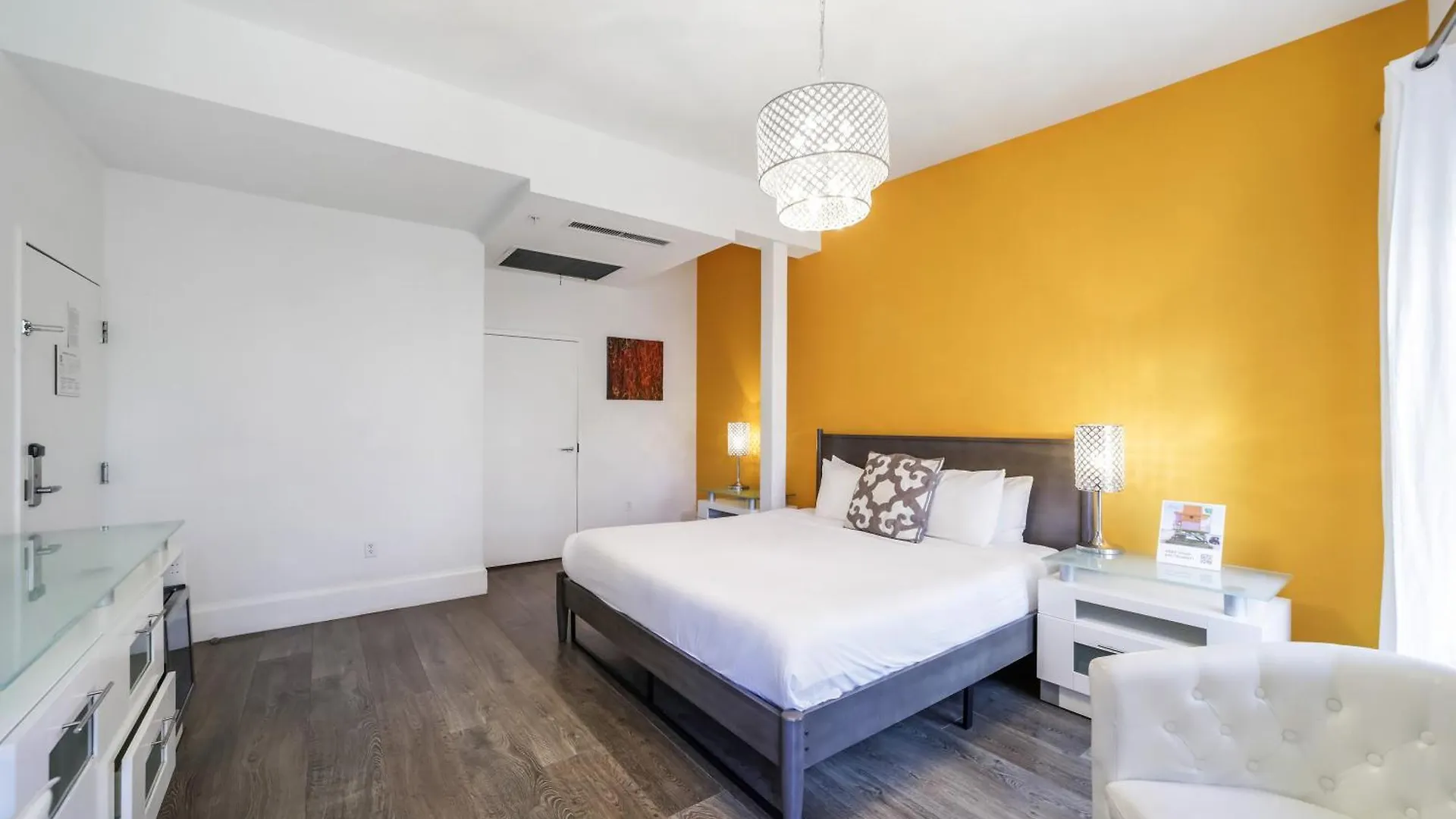 Ithaca Aparthotel Miami Beach