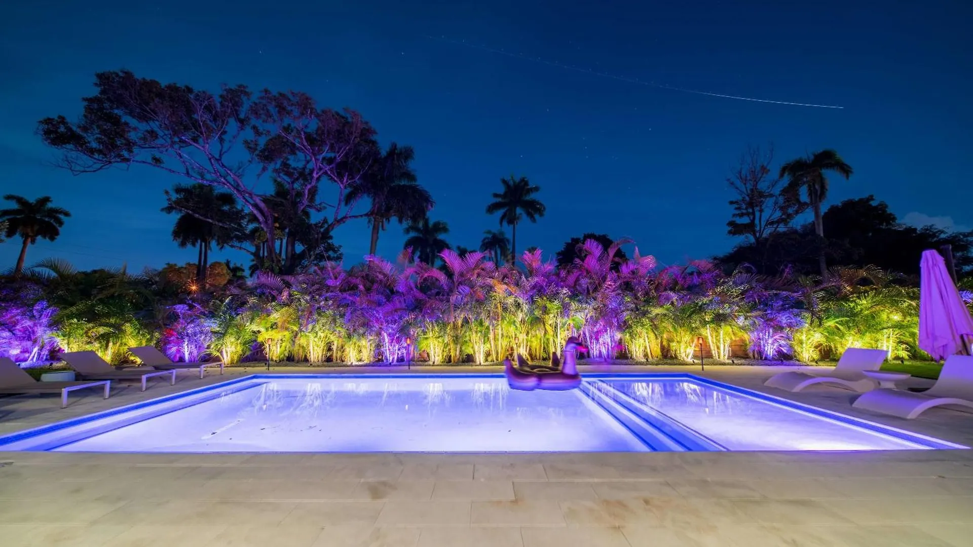Luxury Amara W/heated Pool/sauna/gym/bbq Villa Miami
