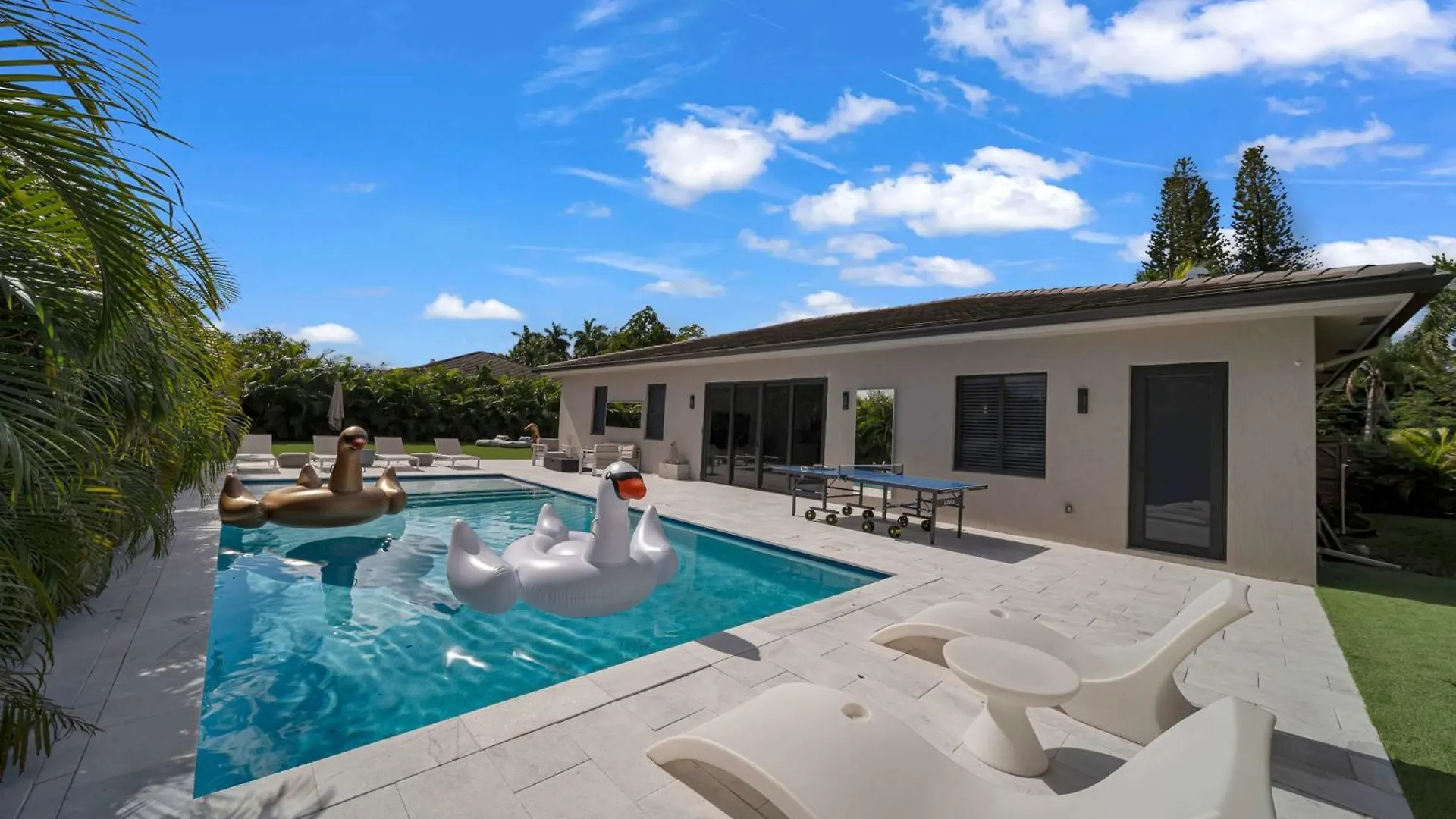 Luxury Amara W/heated Pool/sauna/gym/bbq Villa