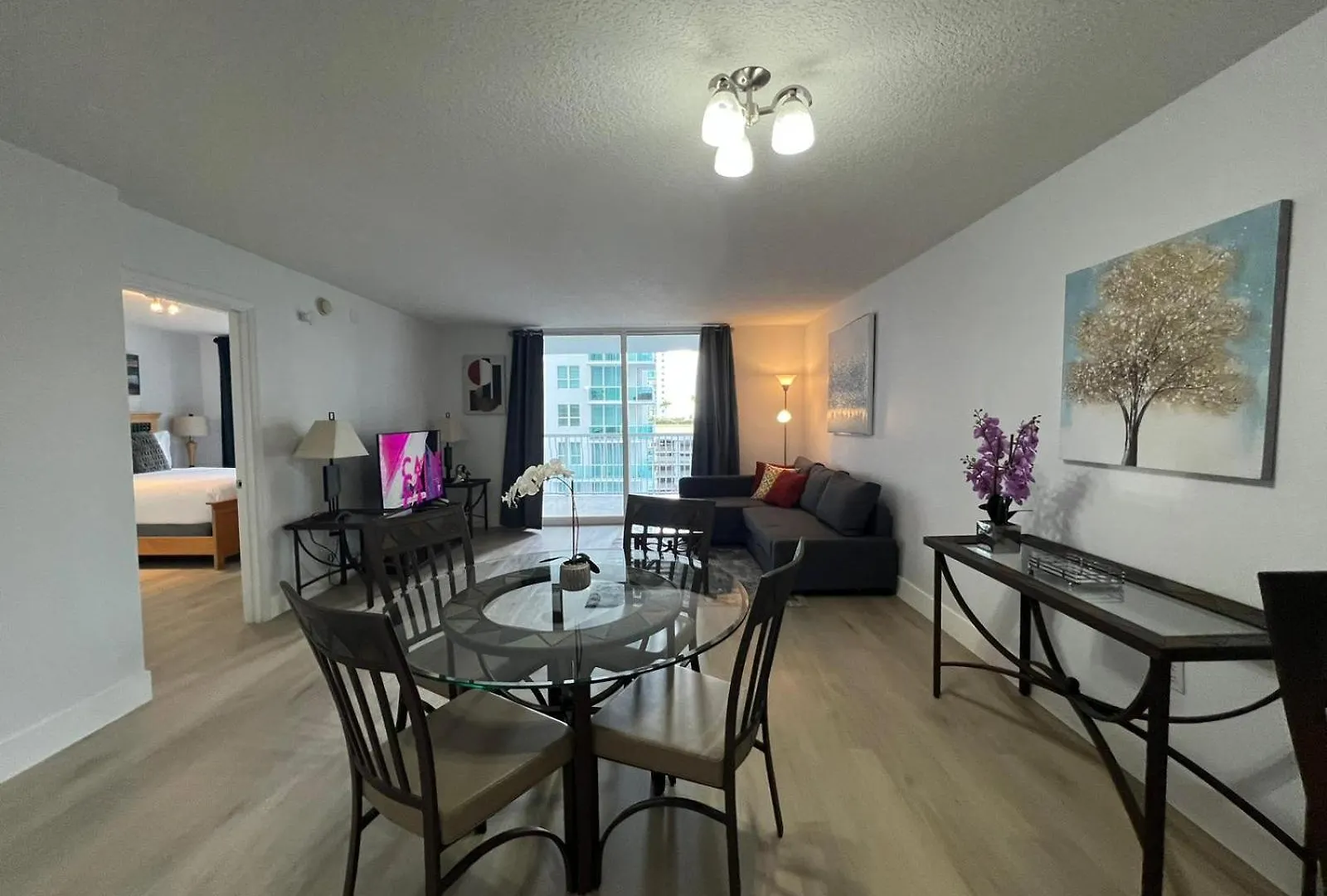Fabulous In Brickell Apartment *