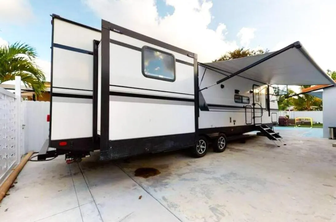 Holiday home Spacious 6Br Miami Pool, Bb Court & Near Airport L03