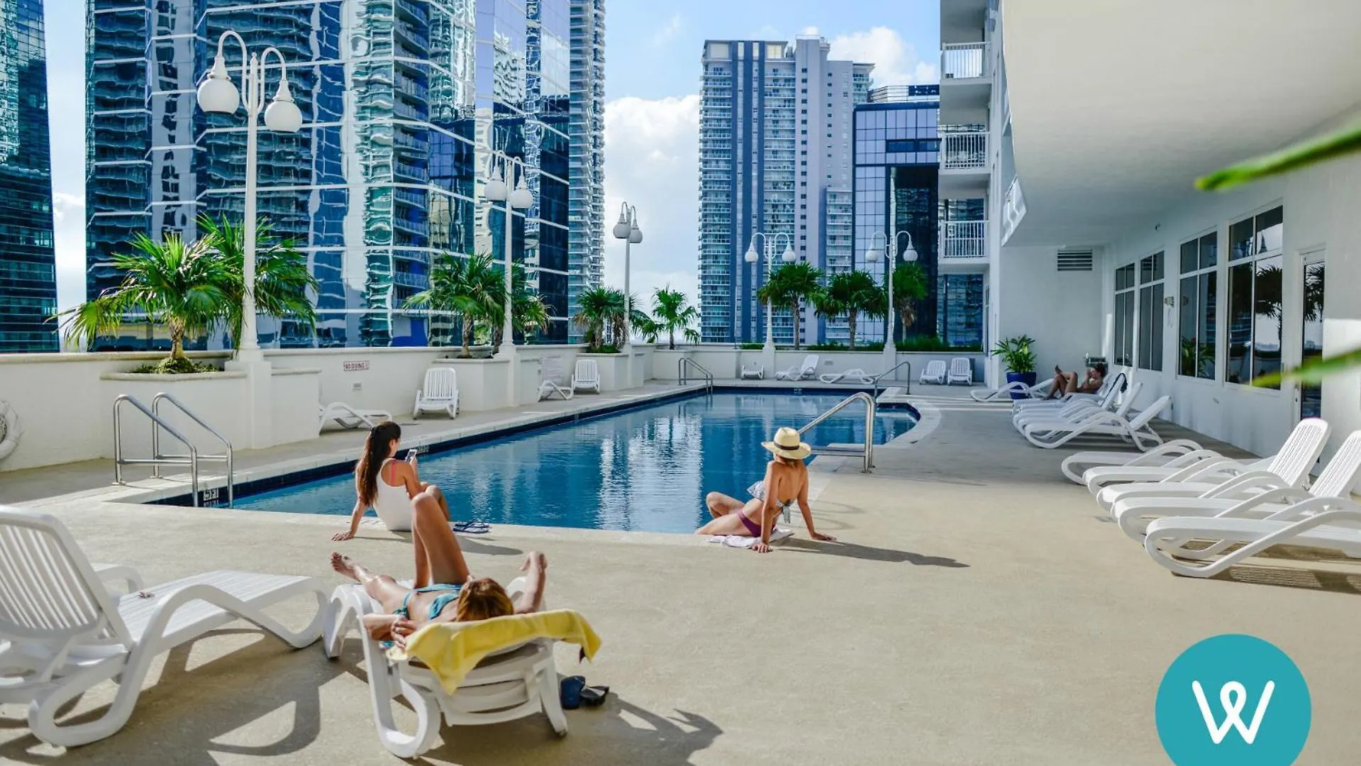 Apartment Stunning At Brickell With Pool & Gym