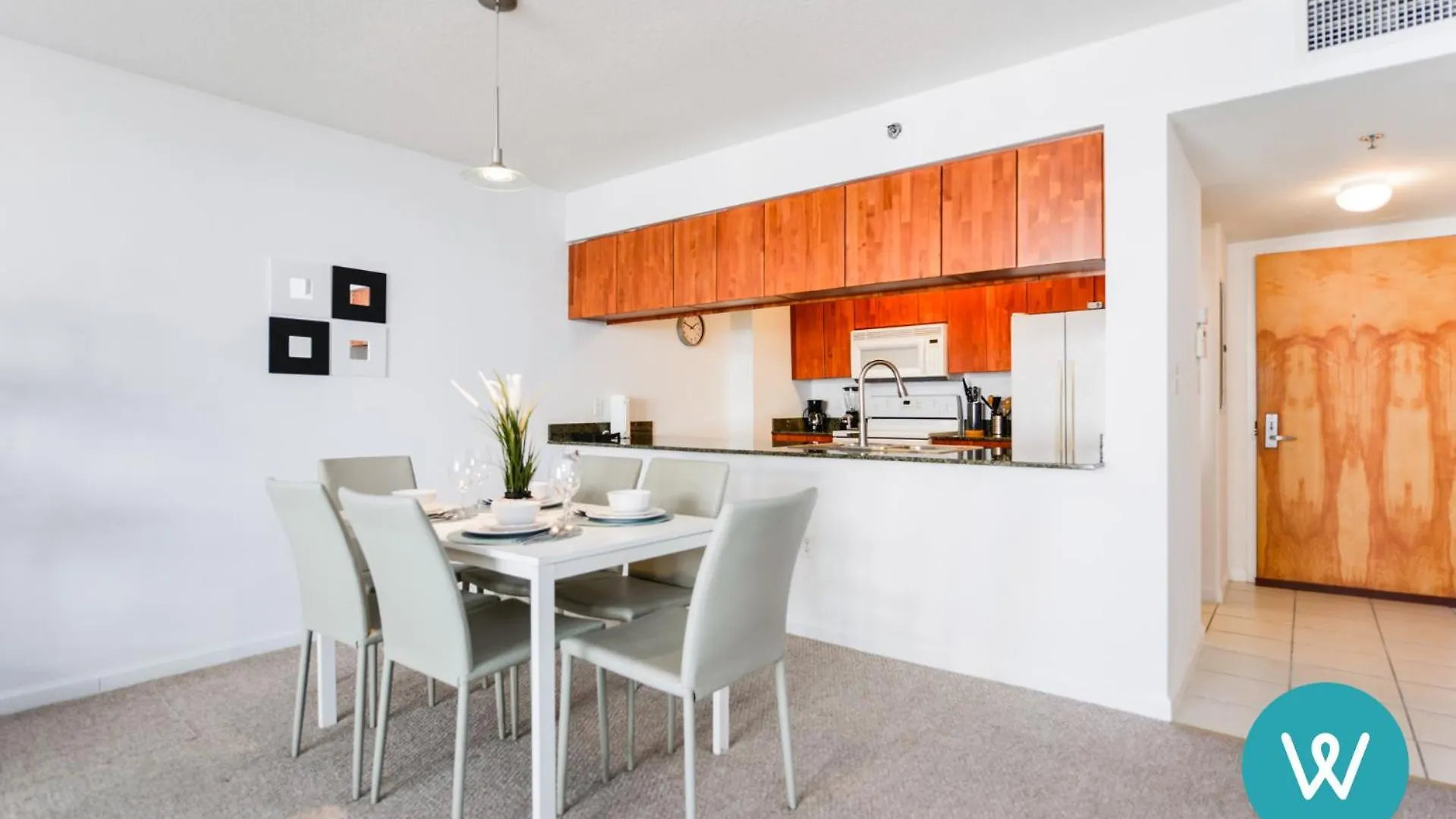 Apartment Stunning At Brickell With Pool & Gym Miami