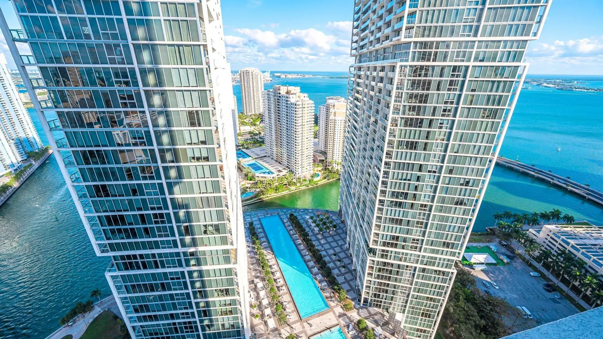 Icon Brickell Residences * Miami