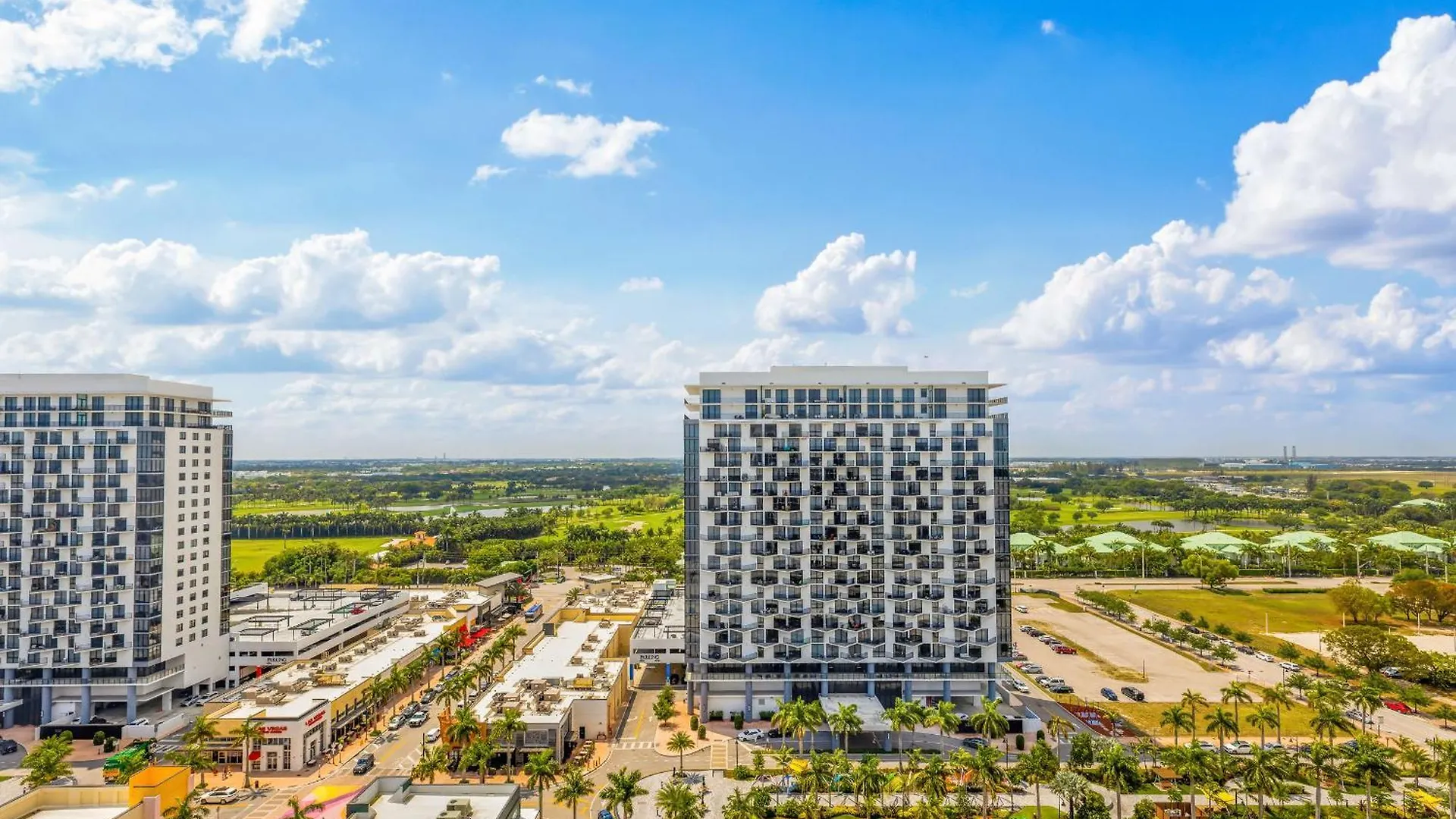 Modern Downtown Doral One-bedroom With Golf Course Views Miami
