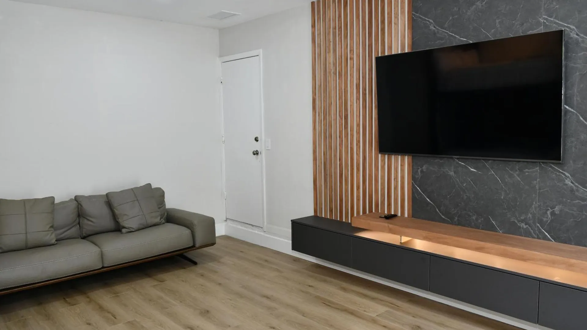 Luxurious With Bbq, Hot Tub, Heated Pool & Wifi - L36 * Miami