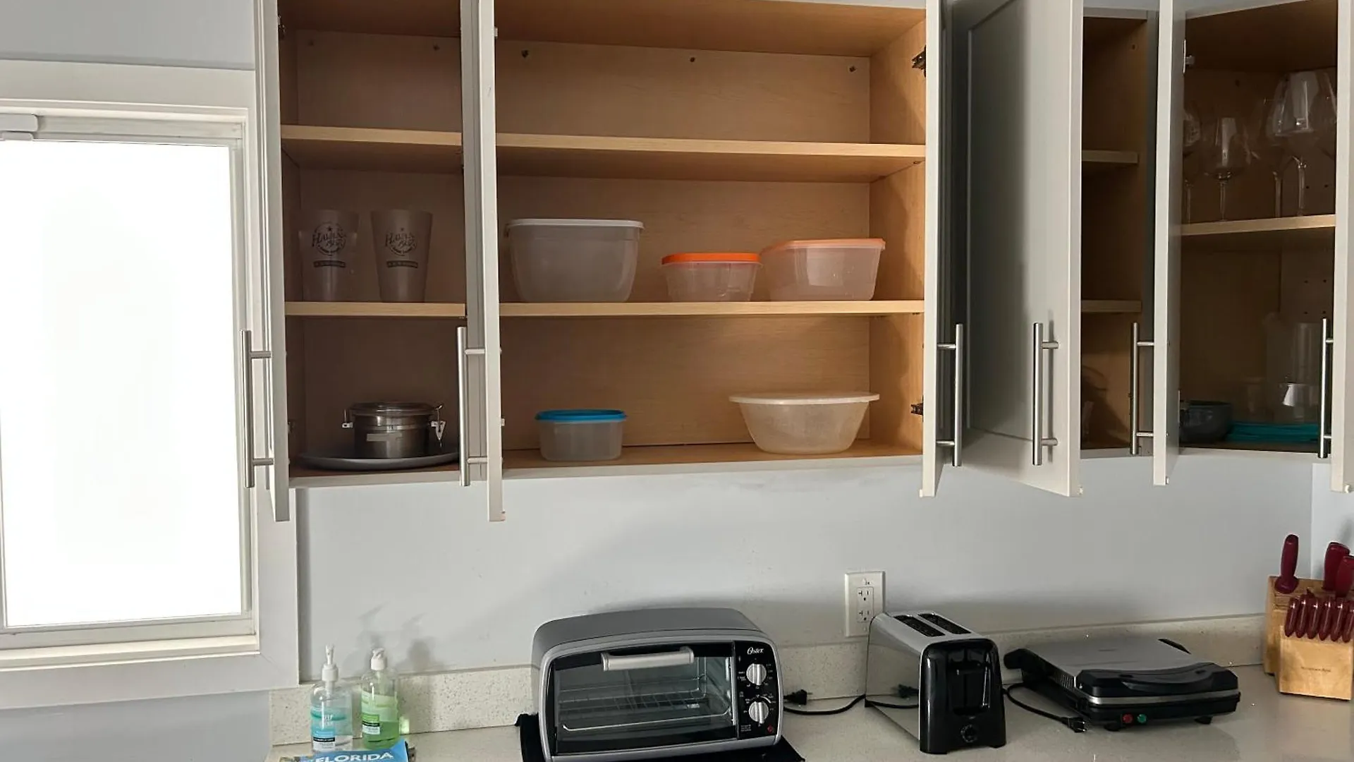 Main House 3 Bed 2 Bath & 1 Bed 1 Bath 度假居