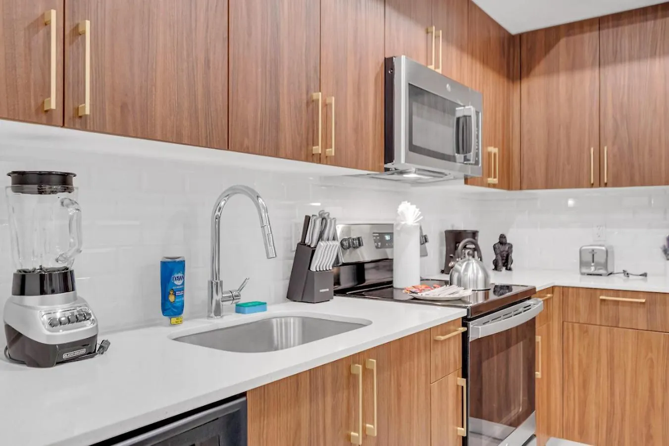 Modern Unit In The Heart Of Downtown With Free Parking * Miami
