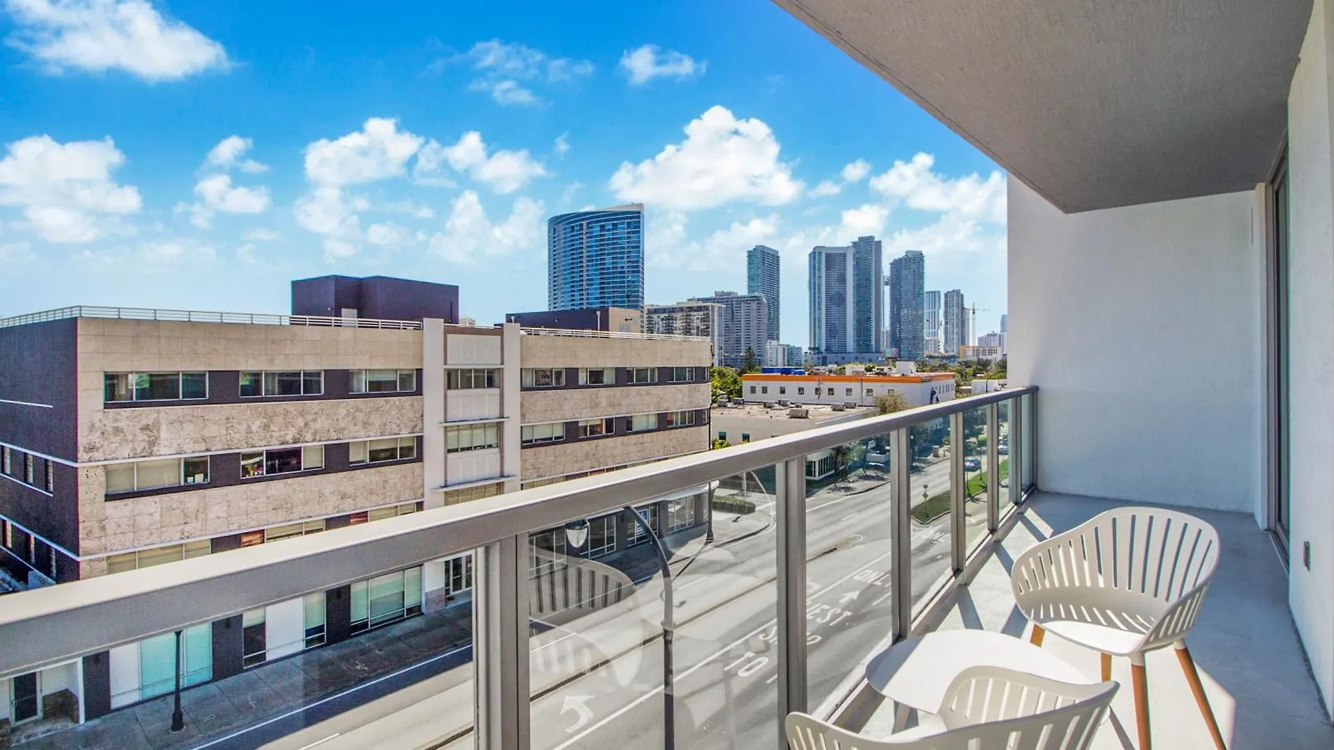 Appartement Quadro Residences By Ionica