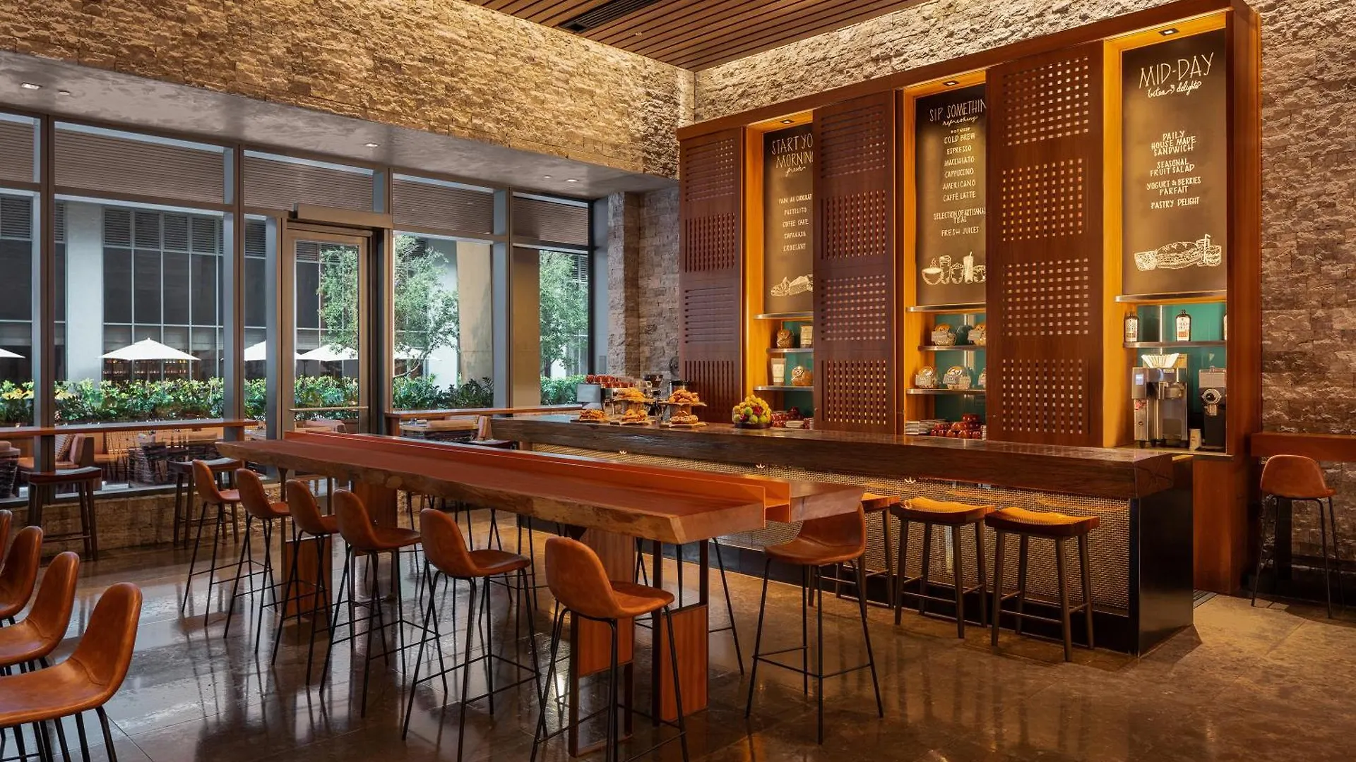 Hotel East Miami