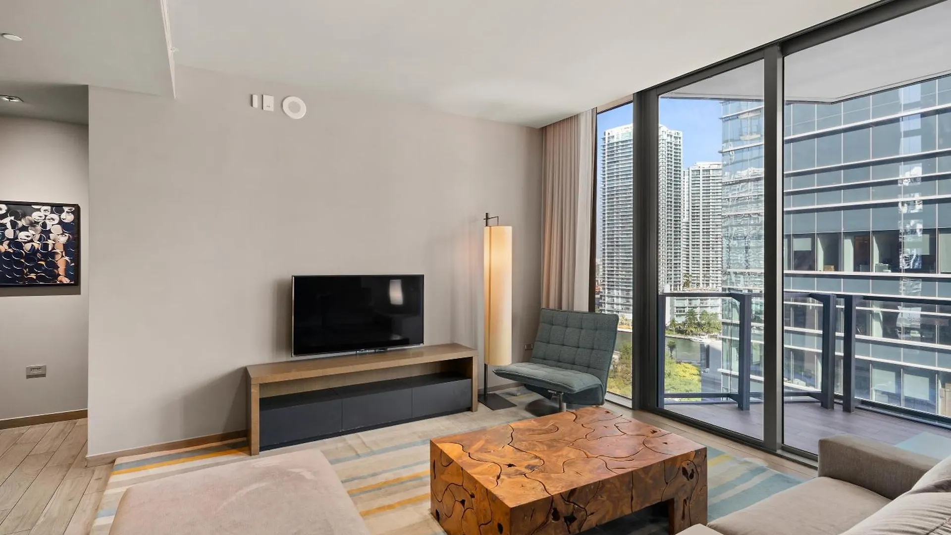East Hotel Miami