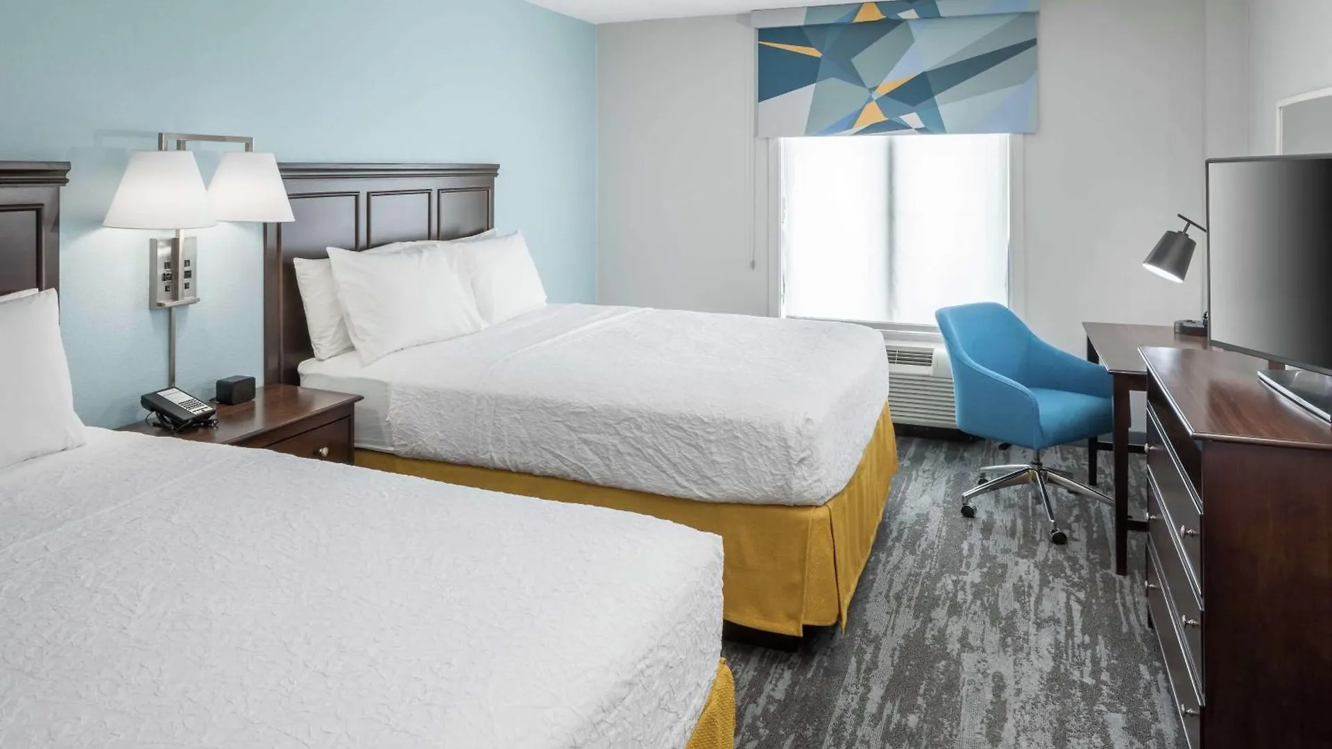 Hotel Hampton & Miami-doral Dolphin Mall 3*